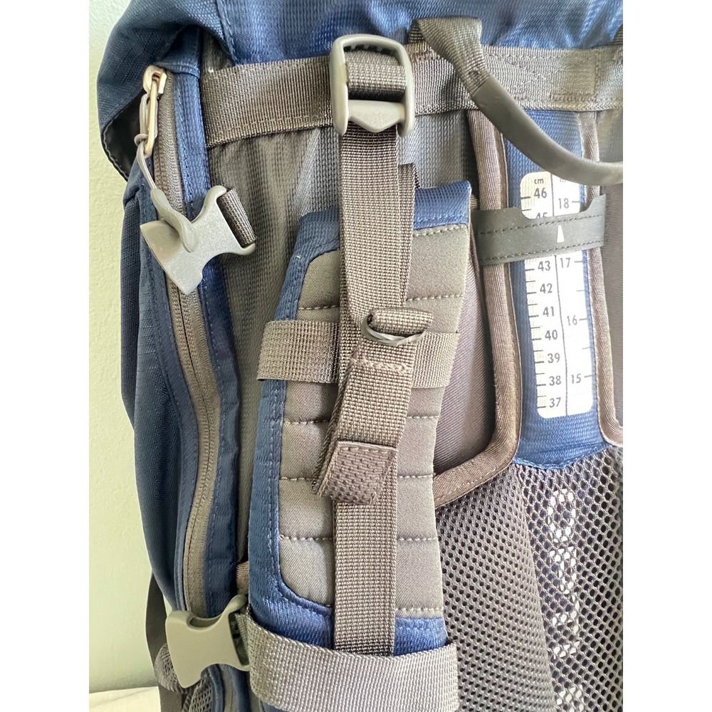 The North Face Terra 55 Hiking Backpack Dark Blue Gray OptiFit Women's Size M/L - Picture 6 of 9